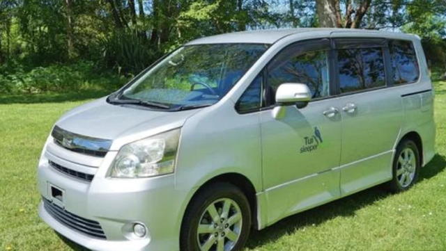 2 Berth Deluxe Sleepervan Tui Campers