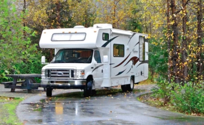 28ft Class C Freelander Bronze from Clippership RV
