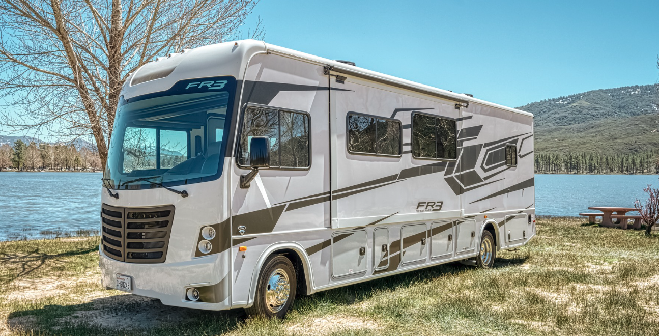 C30 - Large Motorhome from Cruise America