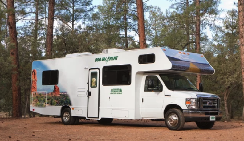Crusie America Large Motorhome c30