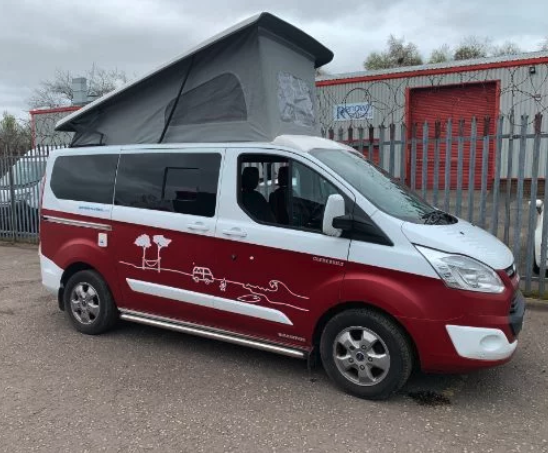 4-berth pop-top
