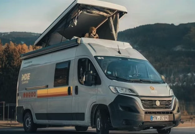 Indie Campers 4-berth pop-top