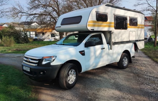 Petroni 2-berth 4x4 truck camper