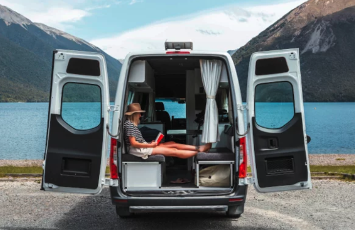 2-berth t/s Apollo