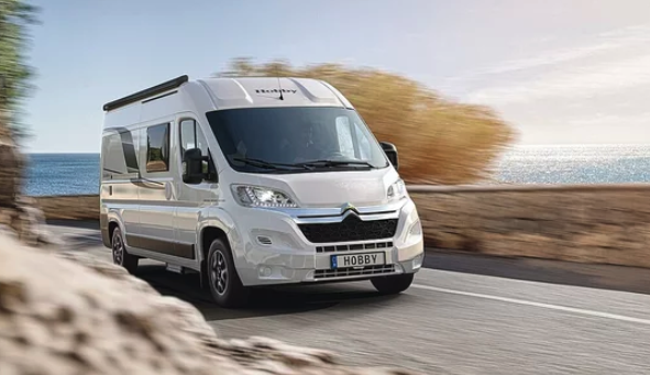 Touring Cars Finland 2-berth shower / wc