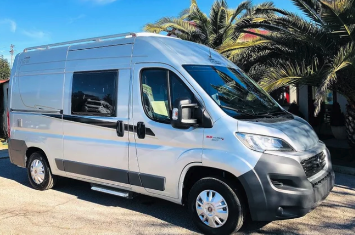 urban compact autocaravan